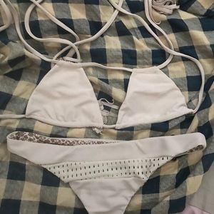 ❌SOLD❌ Acacia Cannons Top W/Matching Clay Bottom